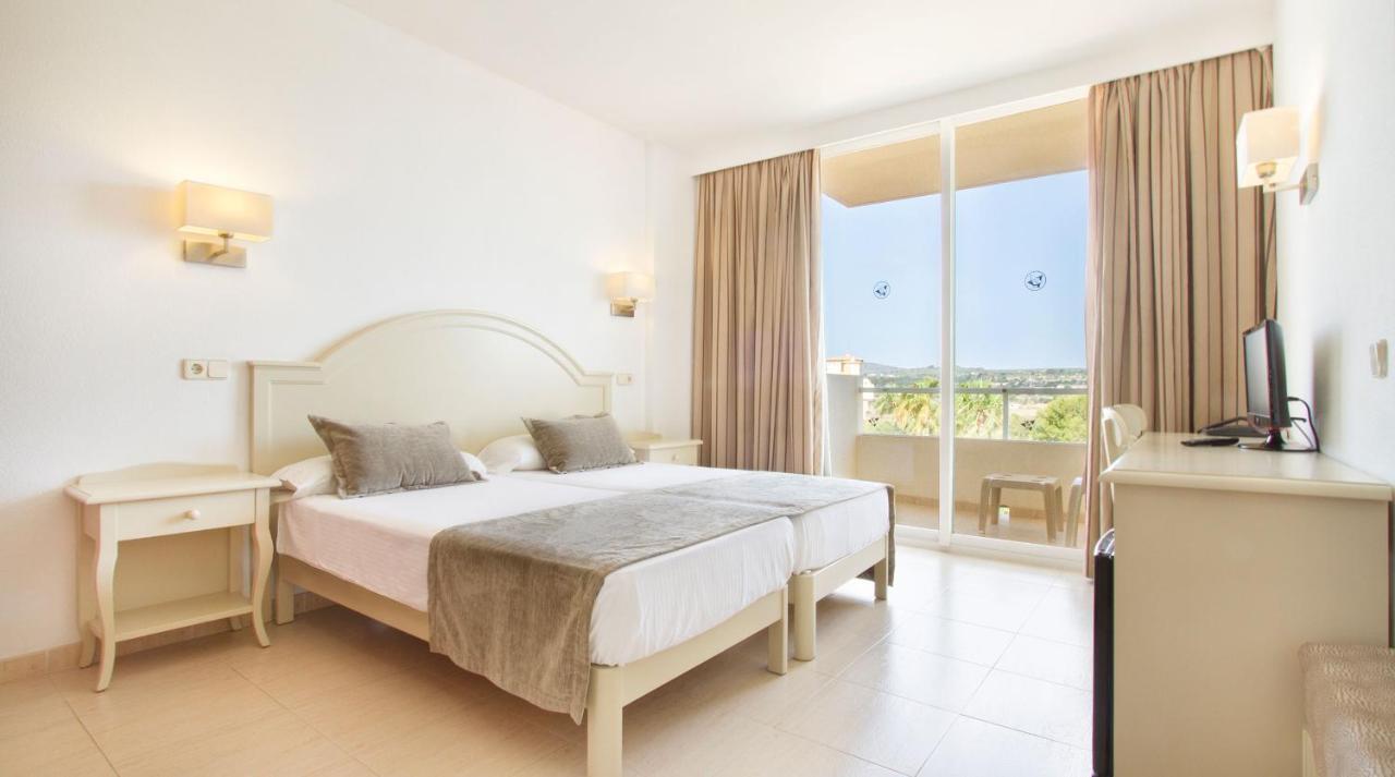 Garbi Cala Millor Hotel Buitenkant foto